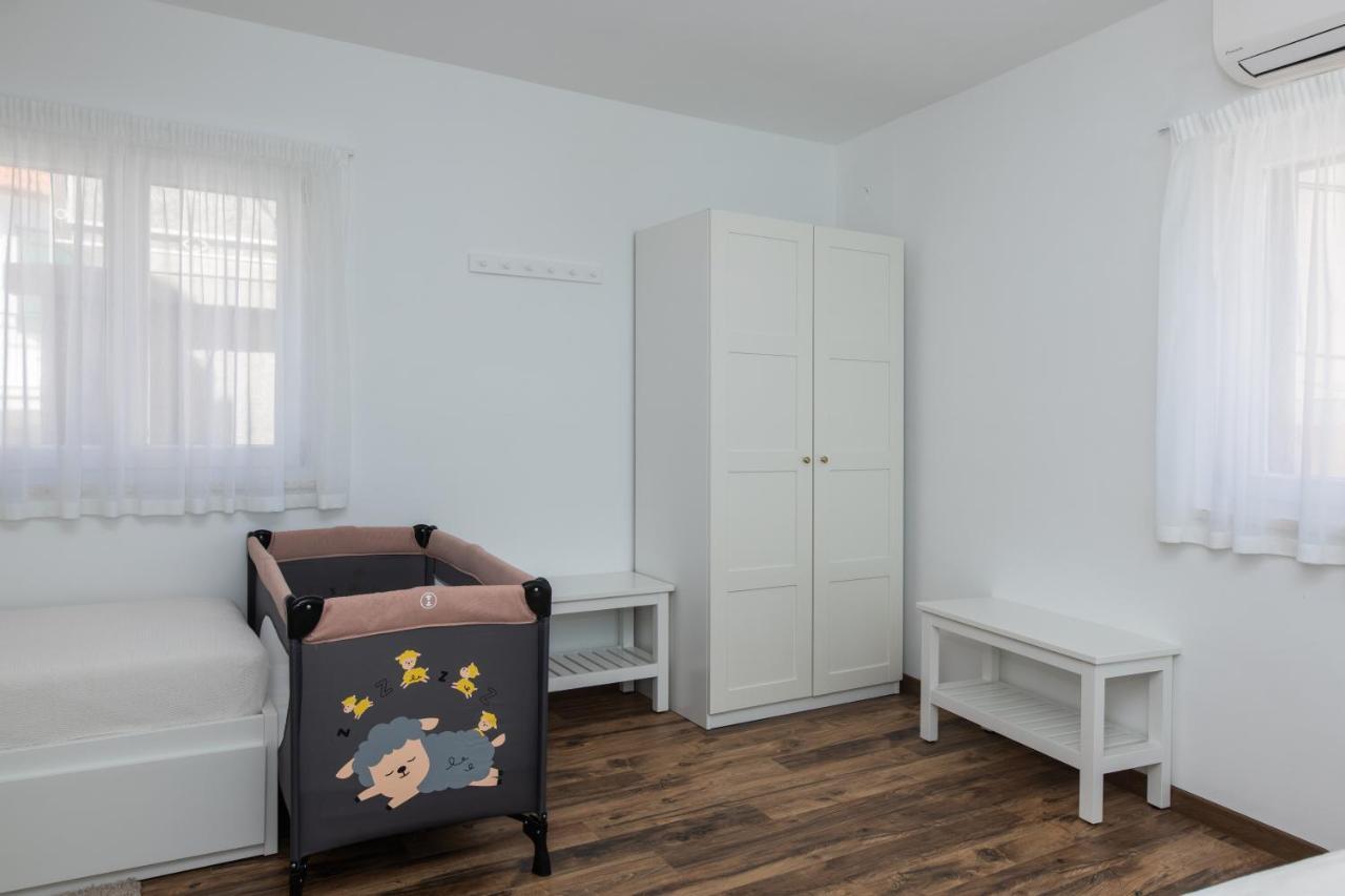 House Andro Villa Primošten Kültér fotó